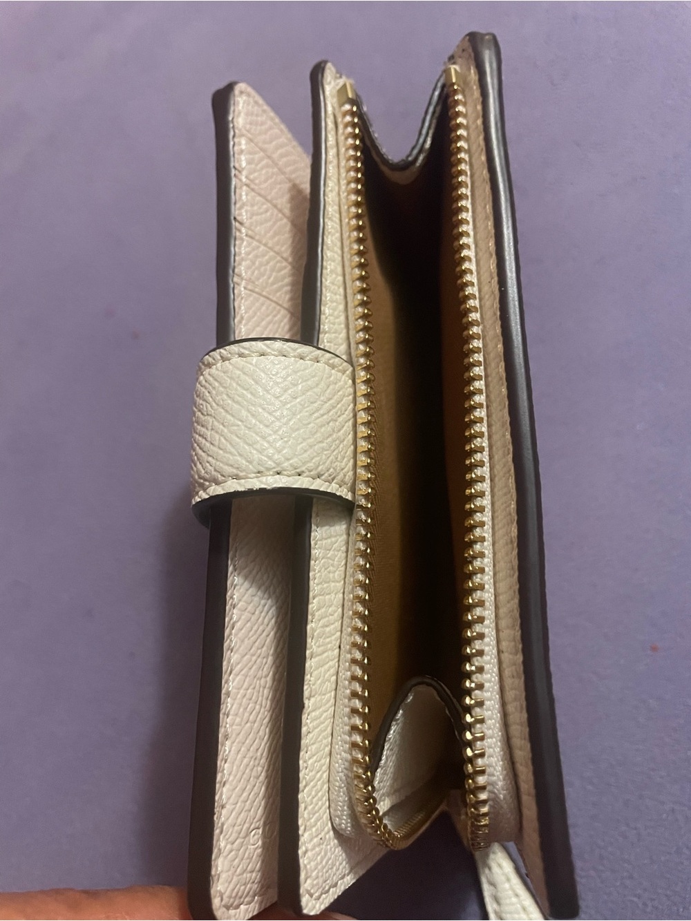 Coach Medium corner zip Pebbled Leather Small Wallet - Cream - Picture 3 of 9